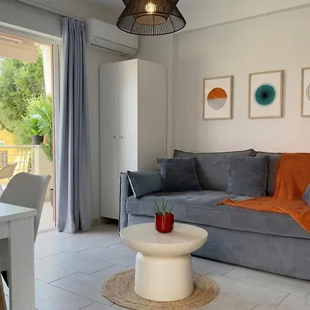 Mella Roa - Ruby Apartamento Nydri (Lefkada)
